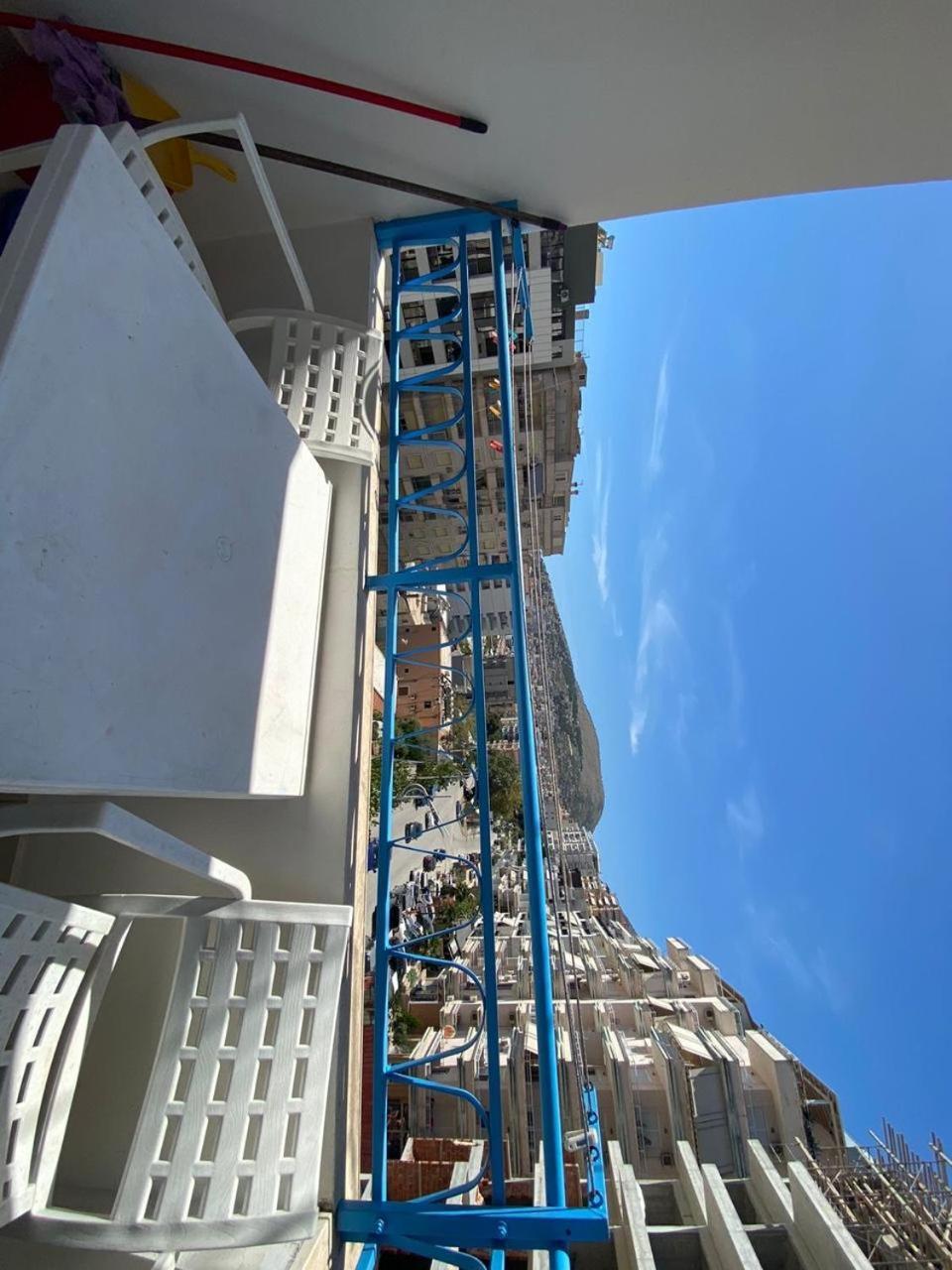 Tulipani Apartments Near Promenade ساراندا المظهر الخارجي الصورة